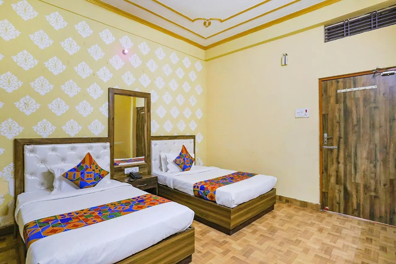 Fabhotel Shivam Palace Varanasi Hotel